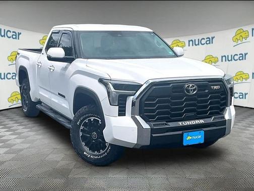 White 2022 Toyota Tundra SR5