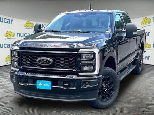 Agate Black Metallic 2026 Ford F-350 XLT