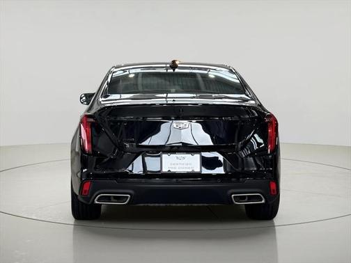 2024 Cadillac CT4 Luxury