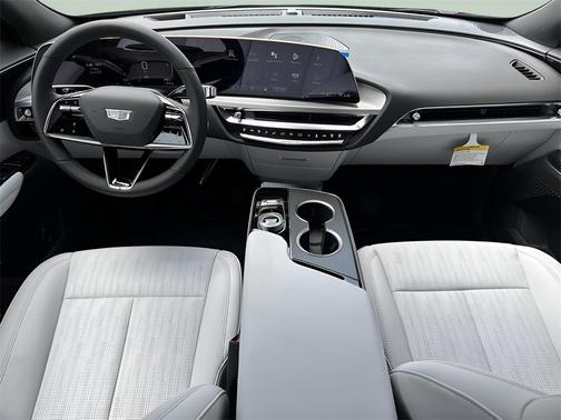 2025 Cadillac LYRIQ Luxury