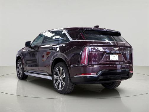 2025 Cadillac Escalade IQ Luxury 2