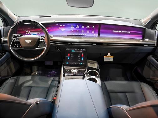 2025 Cadillac Escalade IQ Luxury 2