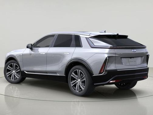 Argent Silver Metallic 2026 Cadillac LYRIQ Luxury