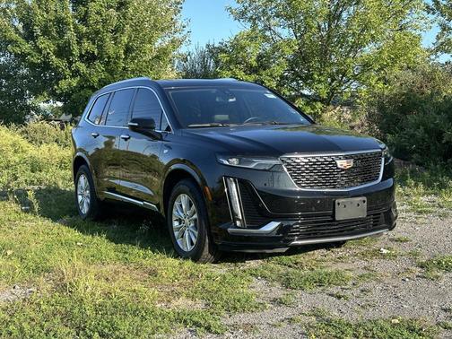 2023 Cadillac XT6 Luxury AWD