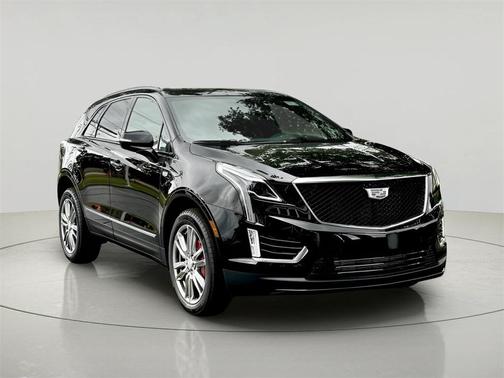 2025 Cadillac XT5 Sport