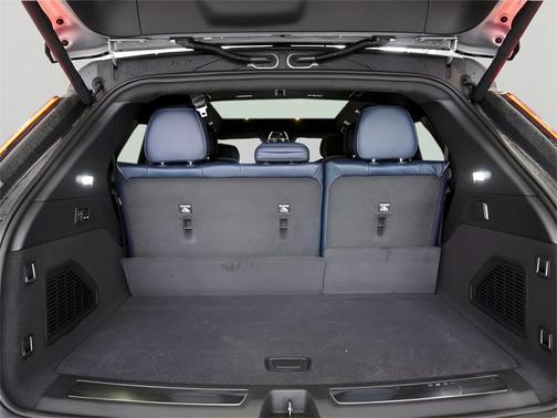 2025 Cadillac Escalade IQ Sport 2