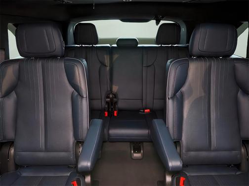 2025 Cadillac Escalade IQ Luxury 2