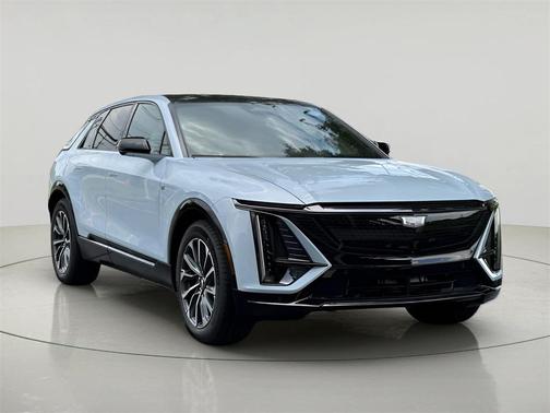 2025 Cadillac LYRIQ Sport