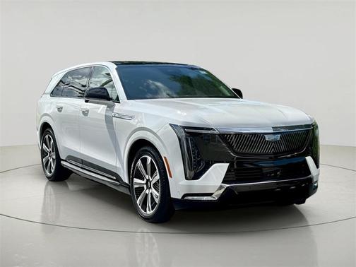 2025 Cadillac Escalade IQ Luxury 2