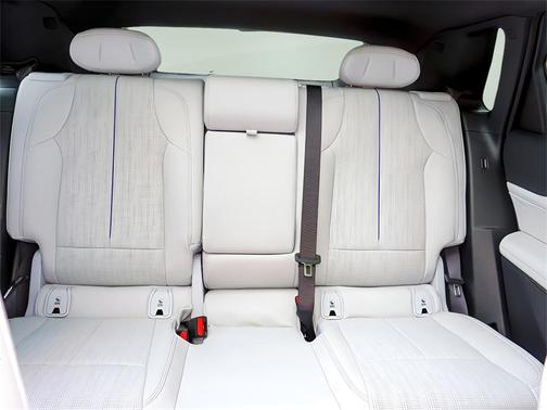 2025 Cadillac LYRIQ Sport