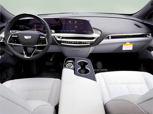 2025 Cadillac LYRIQ Sport