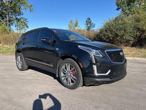 2023 Cadillac XT5 Sport