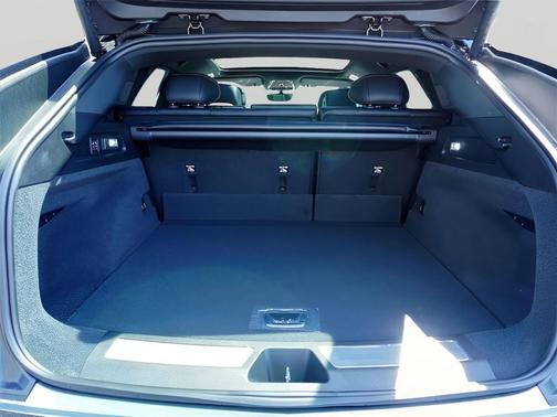 2026 Cadillac LYRIQ V