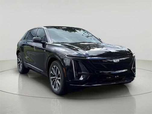 2025 Cadillac LYRIQ Sport