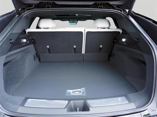 2025 Cadillac LYRIQ Sport