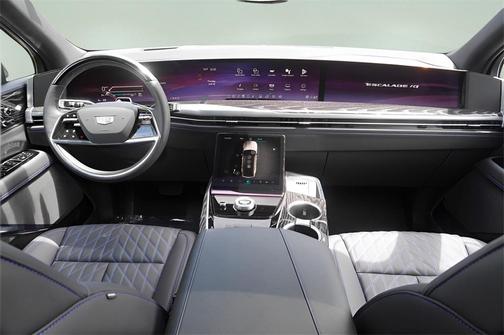 2025 Cadillac Escalade IQ Sport 1