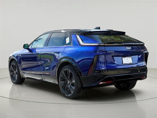 2025 Cadillac LYRIQ Sport