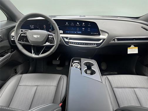2025 Cadillac LYRIQ Sport