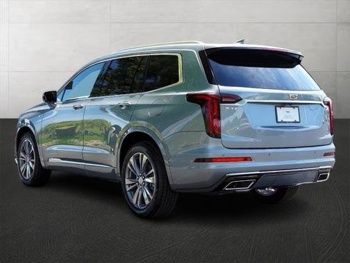 2025 Cadillac XT6 Premium Luxury FWD