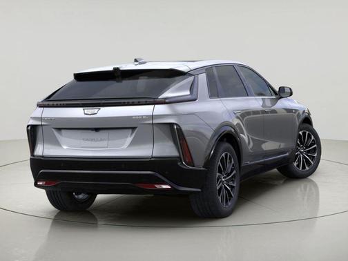 Argent Silver Metallic 2026 Cadillac LYRIQ Sport