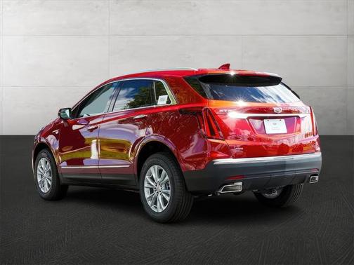 2025 Cadillac XT5 Luxury