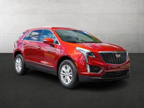 2025 Cadillac XT5 Luxury