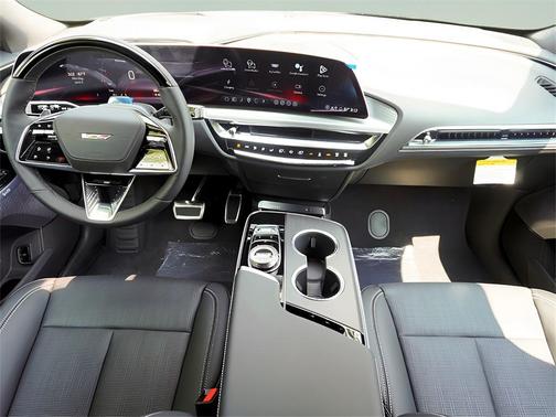 2026 Cadillac LYRIQ V