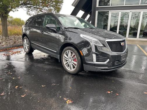 2023 Cadillac XT5 Sport