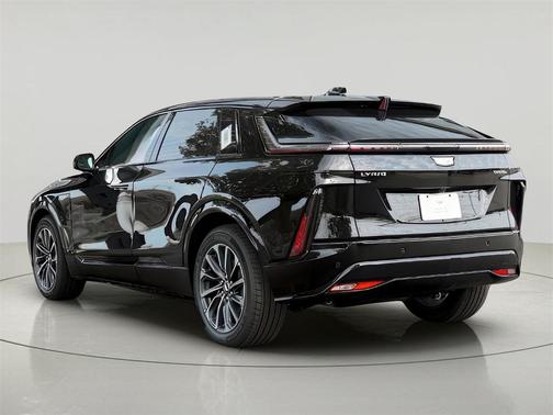 2025 Cadillac LYRIQ Sport