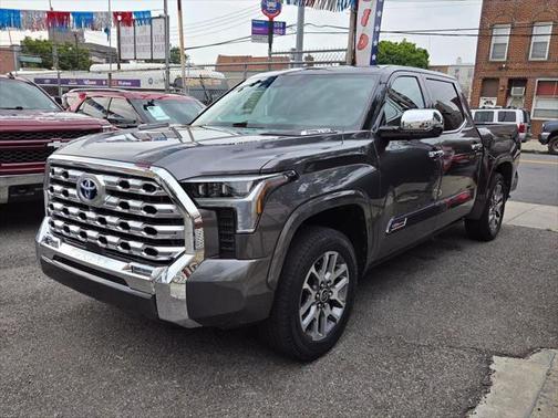 2022 Toyota Tundra Hybrid 1794 Edition
