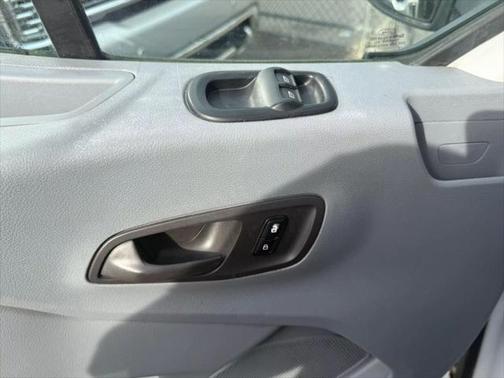 2017 Ford Transit-350 XL