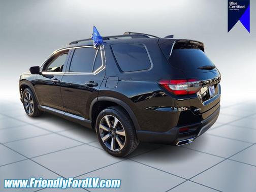 2023 Honda Pilot Touring 8-Passenger