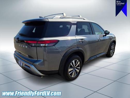 2025 Nissan Pathfinder SL FWD