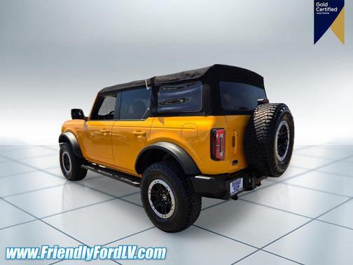 CYBER ORANGE MET TRI-COAT 2022 Ford Bronco Outer Banks