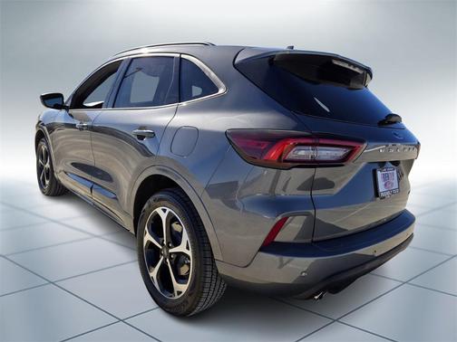 2025 Ford Escape ST-Line Elite