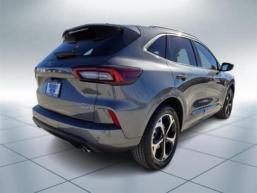 2025 Ford Escape ST-Line Elite