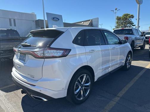 2017 Ford Edge Sport