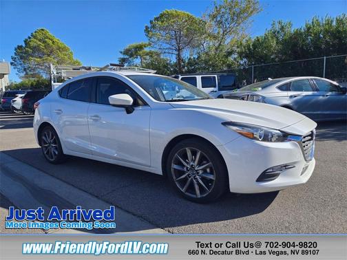 2018 Mazda Mazda3 Touring