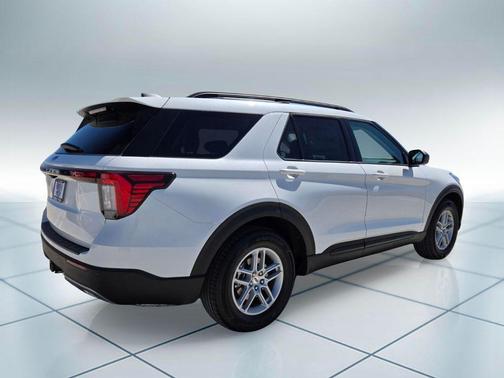 STAR WHITE MET TRI-COAT 2026 Ford Explorer Active
