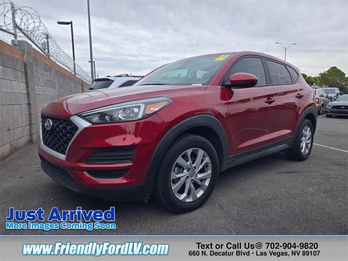 2021 Hyundai TUCSON SE