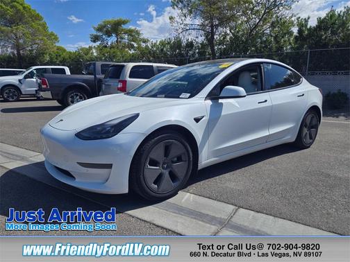 2021 Tesla Model 3 Standard Range Plus