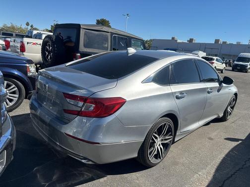 2022 Honda Accord Hybrid Touring