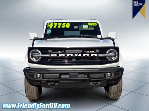 2025 Ford Bronco Outer Banks