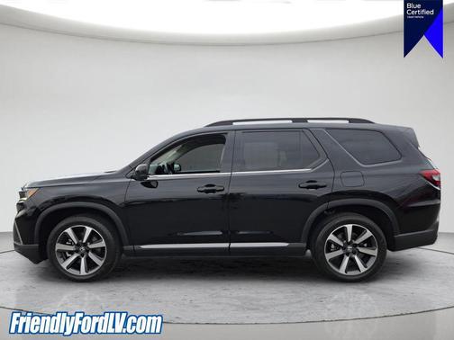 Crystal Black Pearl 2025 Honda Pilot Elite
