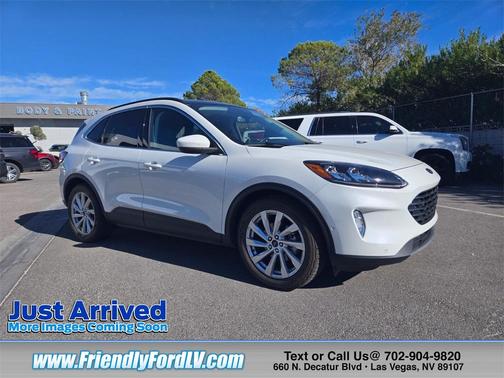 2021 Ford Escape Titanium