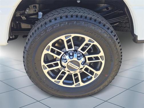 2026 Ford F-250 Platinum