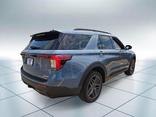 VAPOR BLUE 2026 Ford Explorer ST-Line