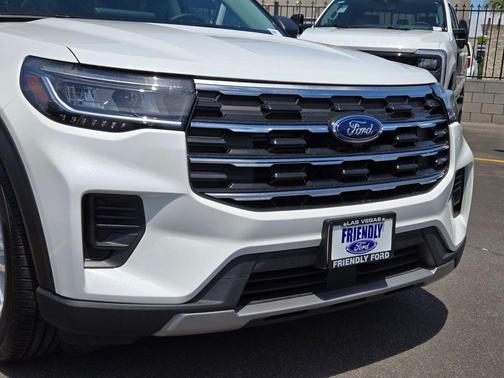 STAR WHITE MET TRI-COAT 2026 Ford Explorer Active w/200A Pkg