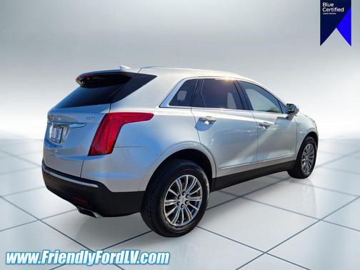 Radiant Silver Metallic 2019 Cadillac XT5 Luxury