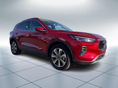 2025 Ford Escape Platinum